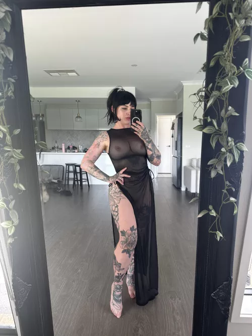 It’s summer in Australia so this is what I’m wearing to the heavy metal pool party