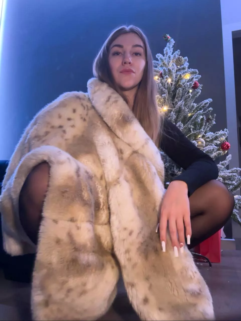 just look at my long nails