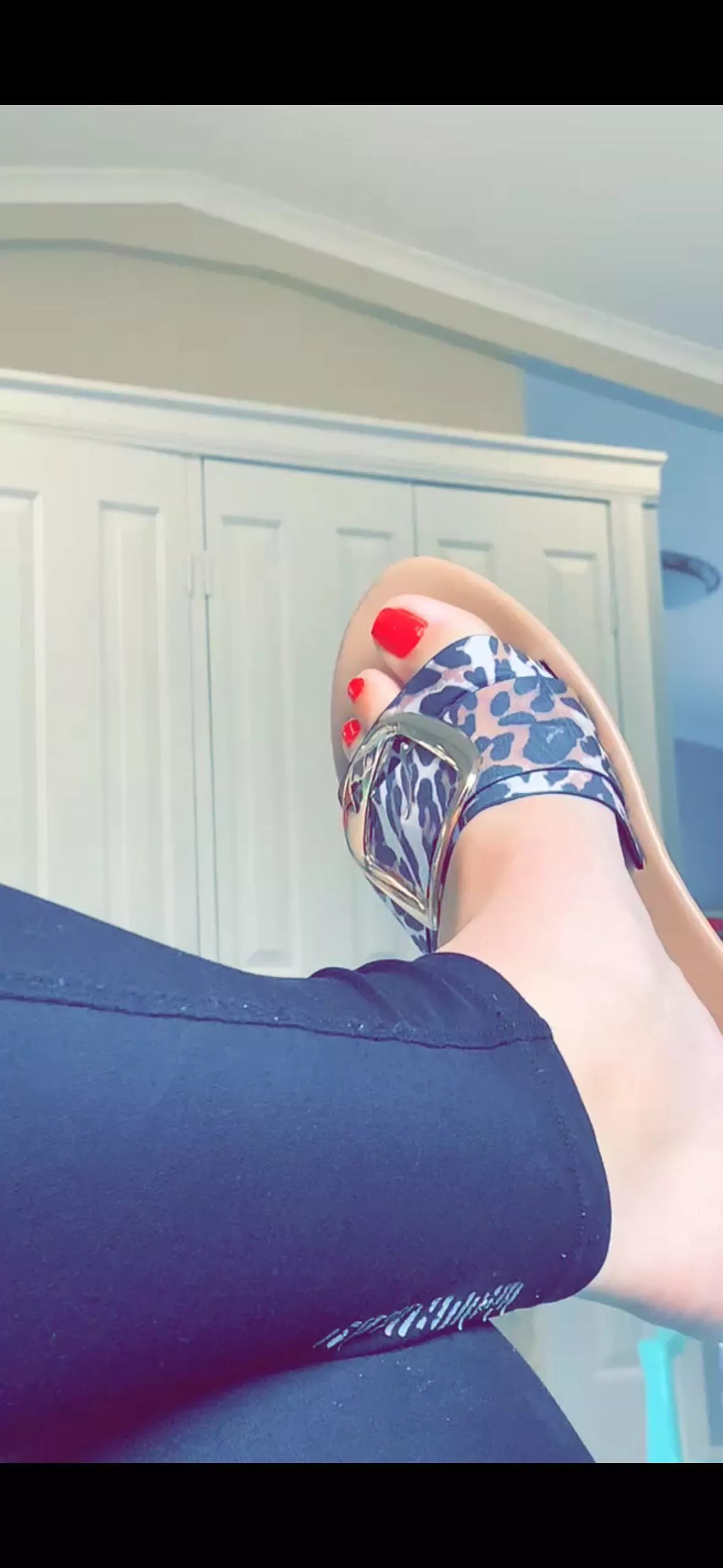 Looking for a foot slave to spoil me! Message me now!