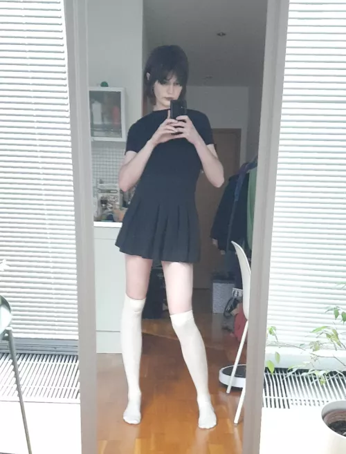 Love this outfit 🖤