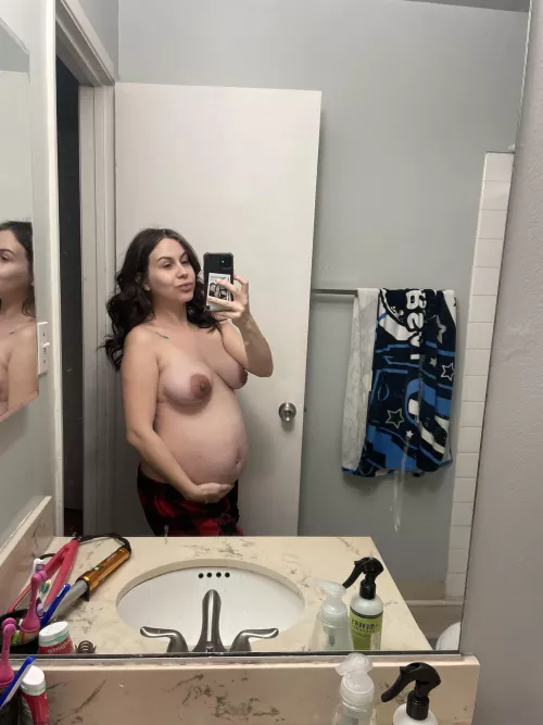 my husband bred me already, but who wants to be next in line? 😘