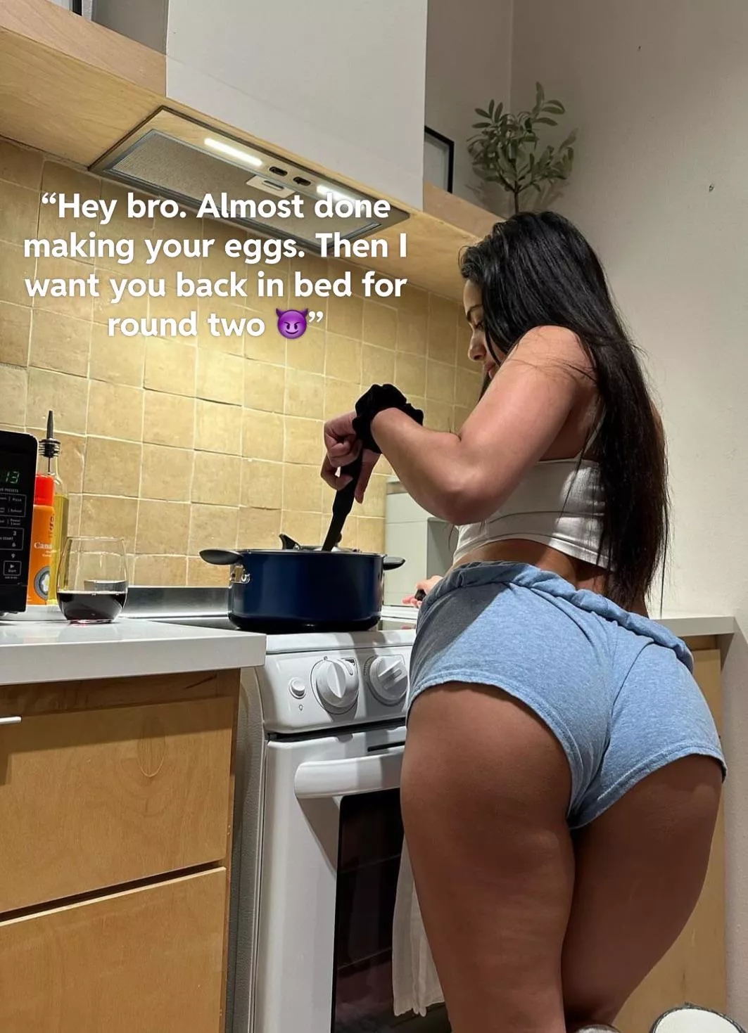 My sister always cooks me breakfast 🥵