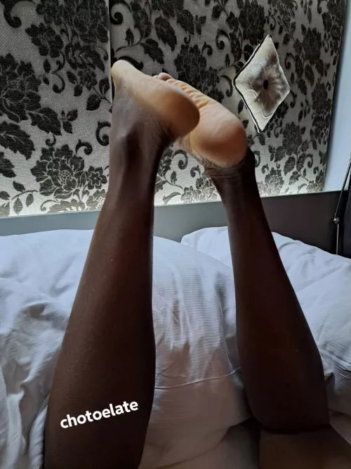 My soles up, for your 🍆 going up