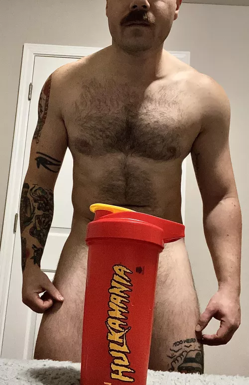 Runnin’ wild on your throat! 🧖🏻‍♂️