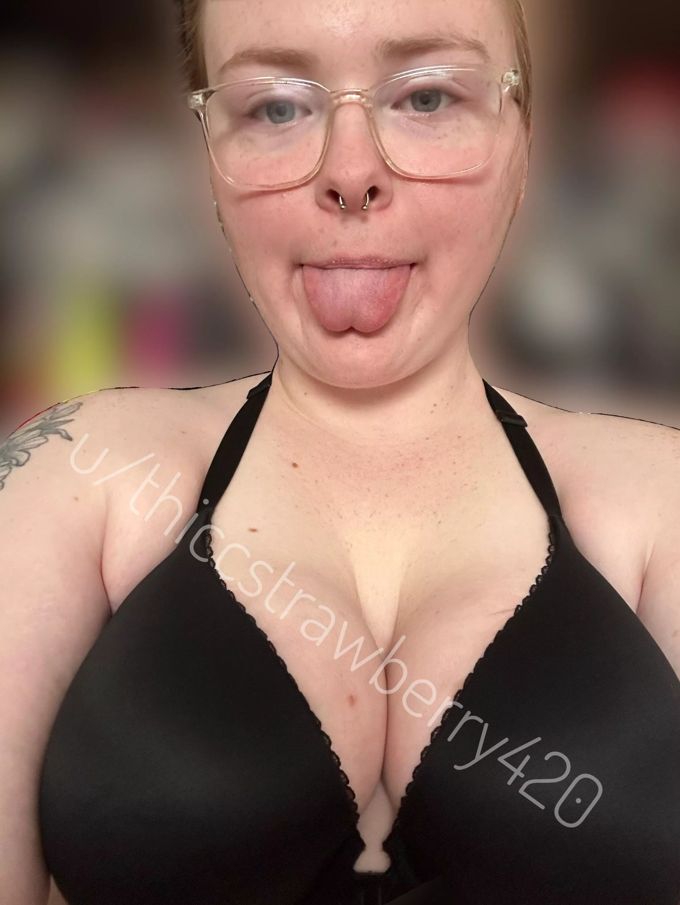 so many frex! even on the boobie! ;)