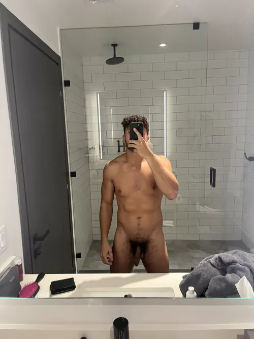 Somebody show me some love