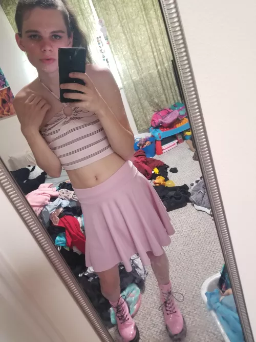 Throwback to my barbie movie fit