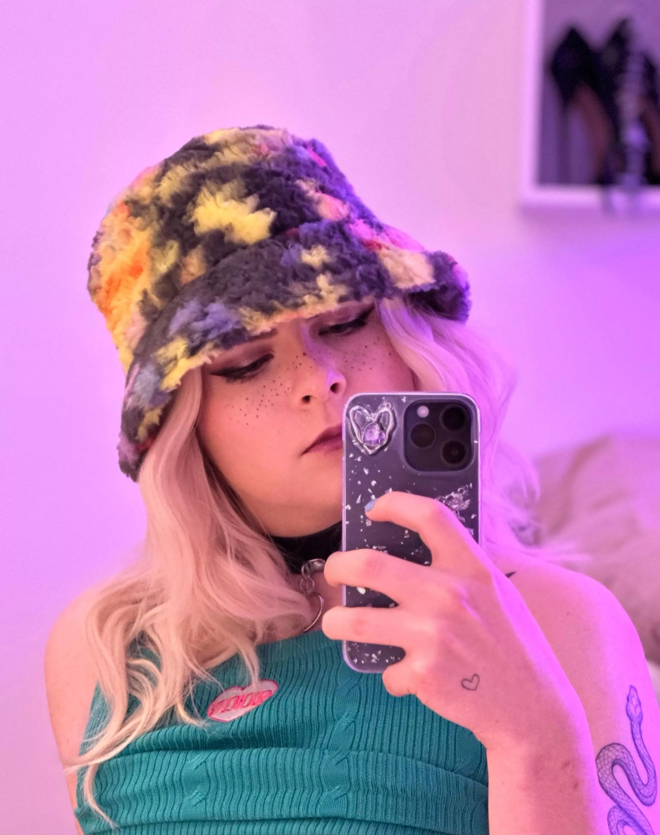 Wait, stop scrolling and give me some validation c: