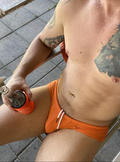 Wet your whistle on a Friday 💦