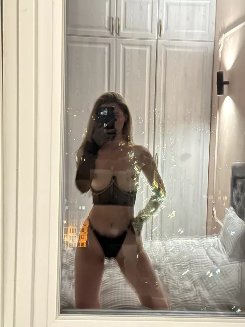 What a beautiful view of the city at night