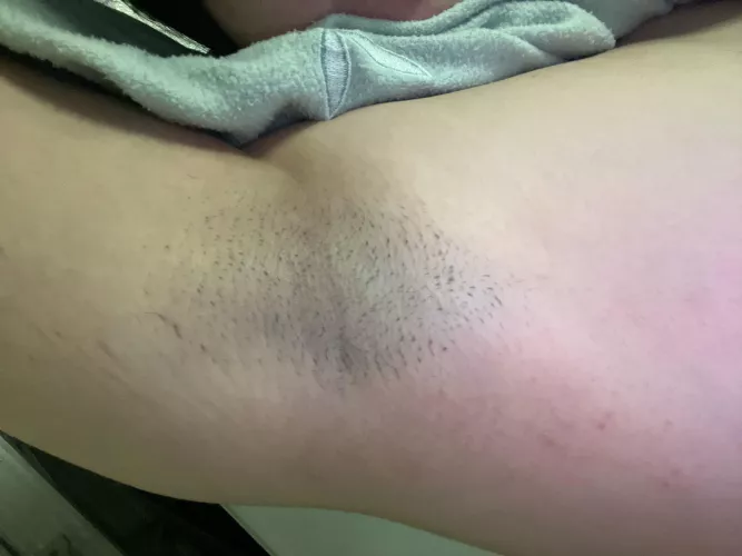 who doesn't love a little stubble?🙈