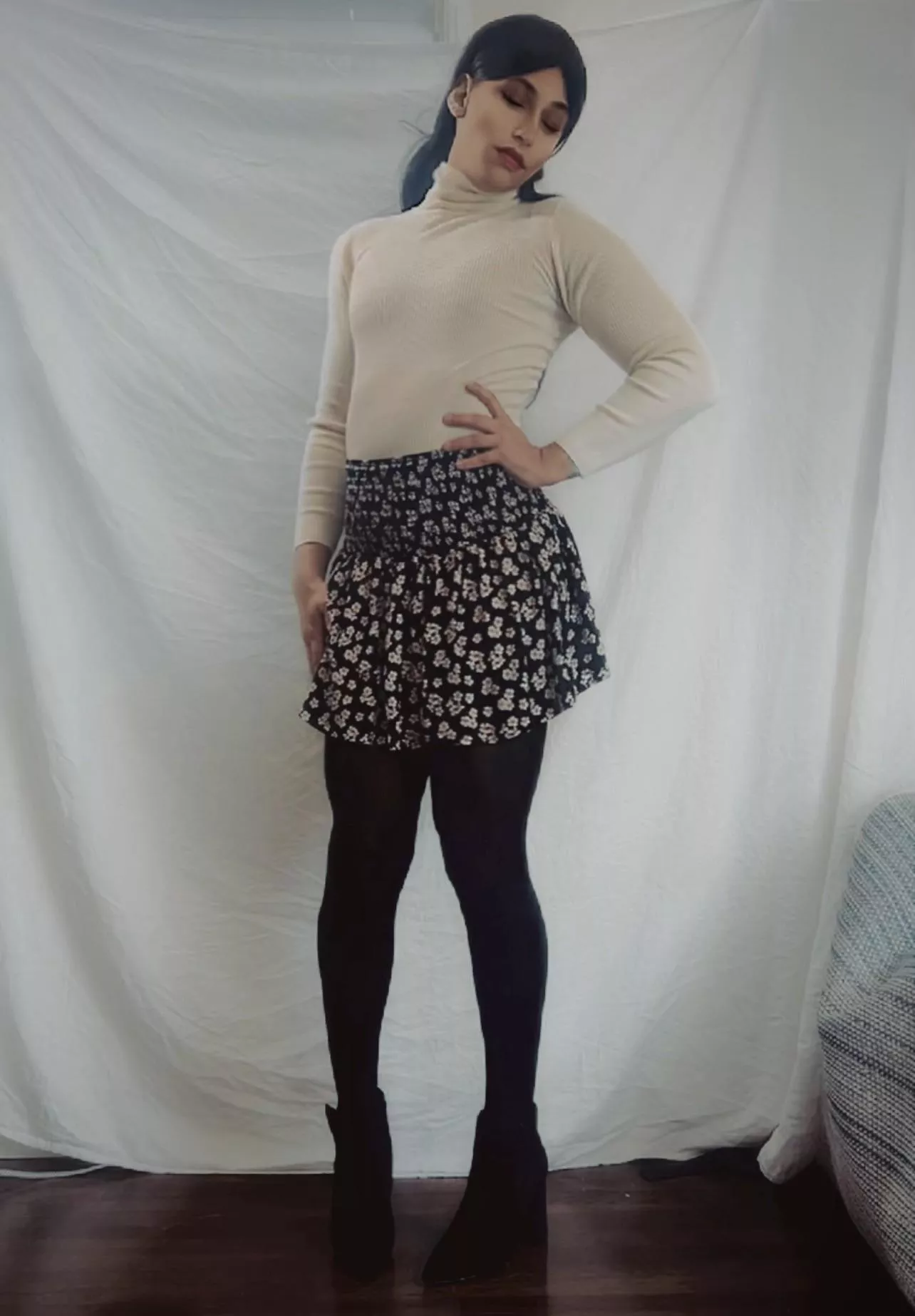 🥰 Who wants to help me pick my work from home outfit for tomorrow?