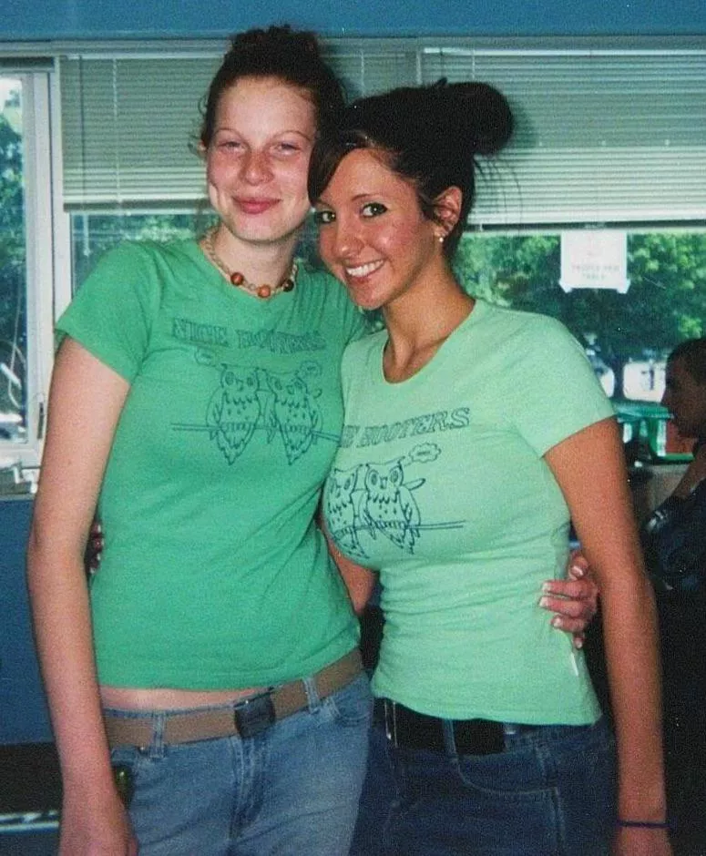 Who’s wearing it better? 😁