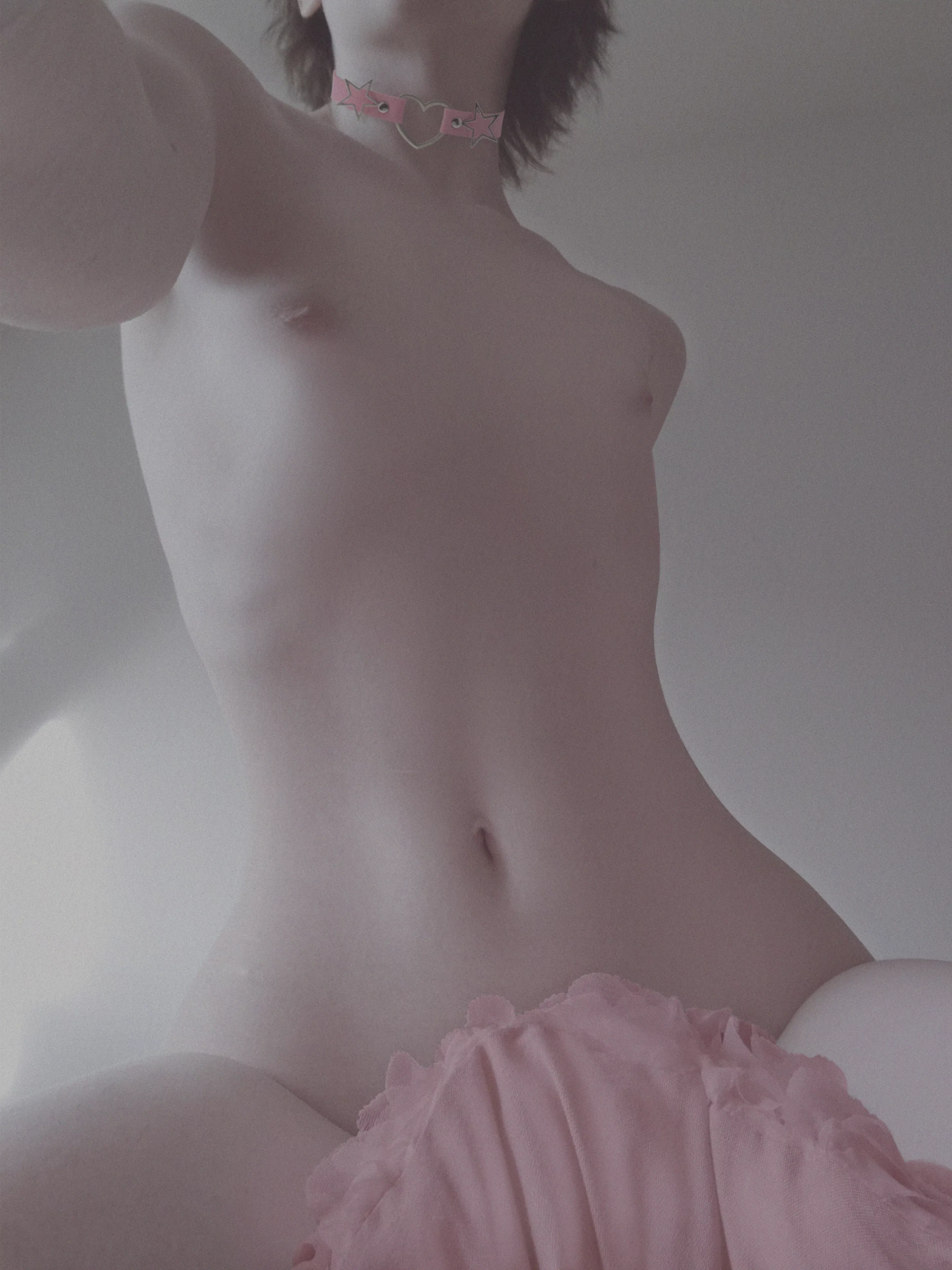 Wish I had someone to replace my pillow with fr (I take applications)