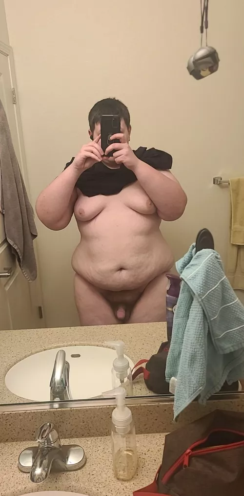 18m help a guy cum today?