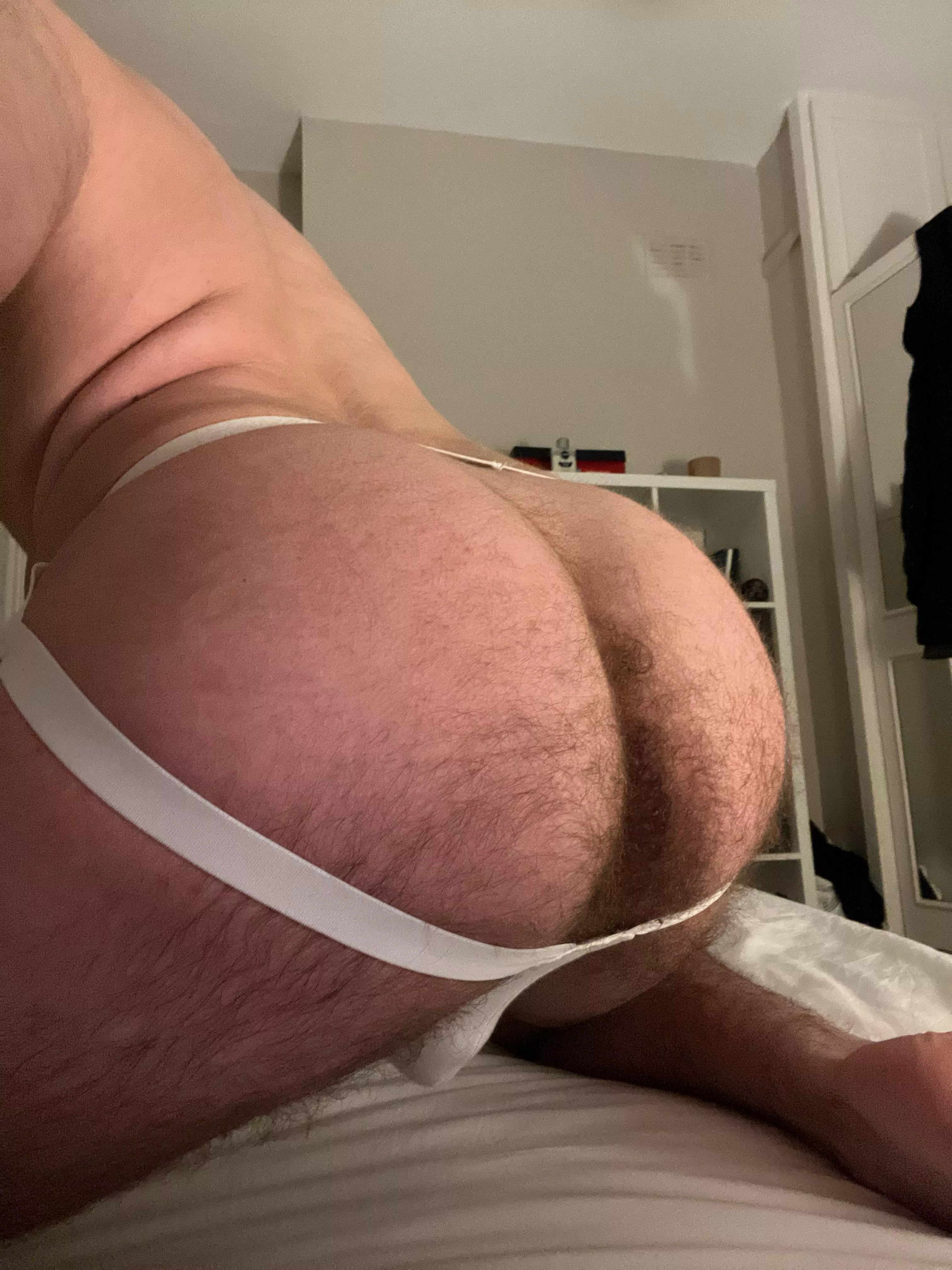 25 uk London horny curious bottom hmu masc uk lads jones36sam