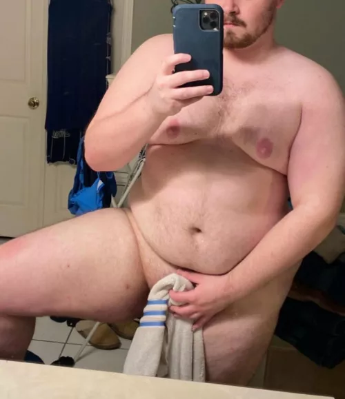 (28) Want to take the towel’s place?