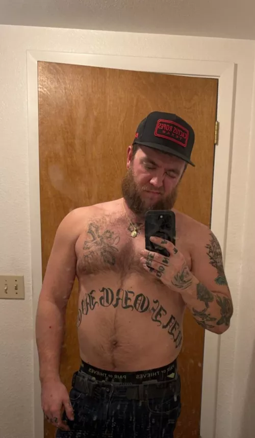 (30) don’t mind the dirty mirror