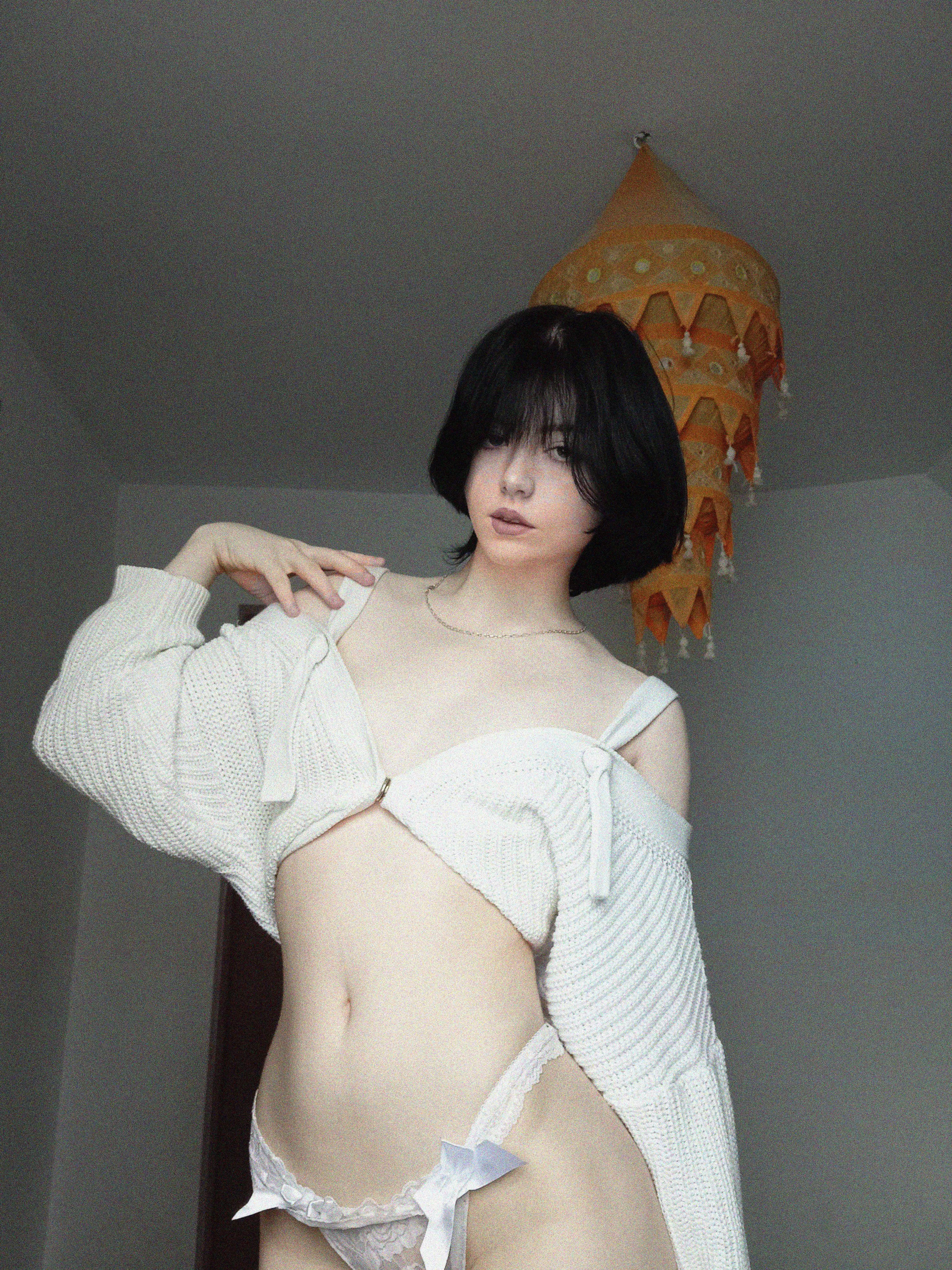 any older men to fuck a petite goth girl or 18 is too young for you? 😈