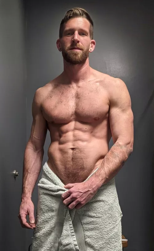 Any volunteers to help me with my towel reveal?