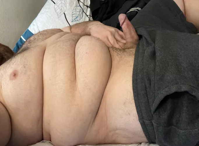 Big hairy and I love to fuck