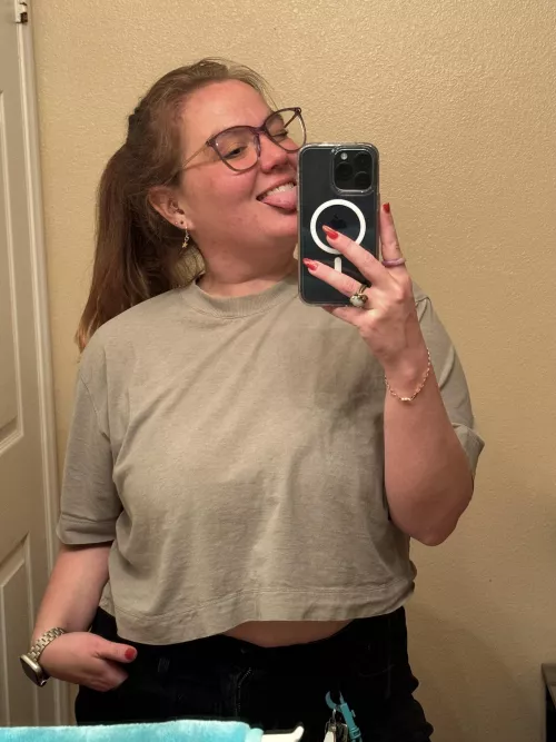 Board game night looks 🥰 my Wingspan strategy is legit 😈