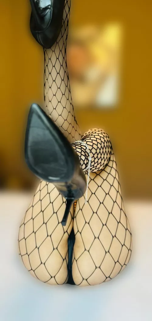 Comment if you like Latina’s