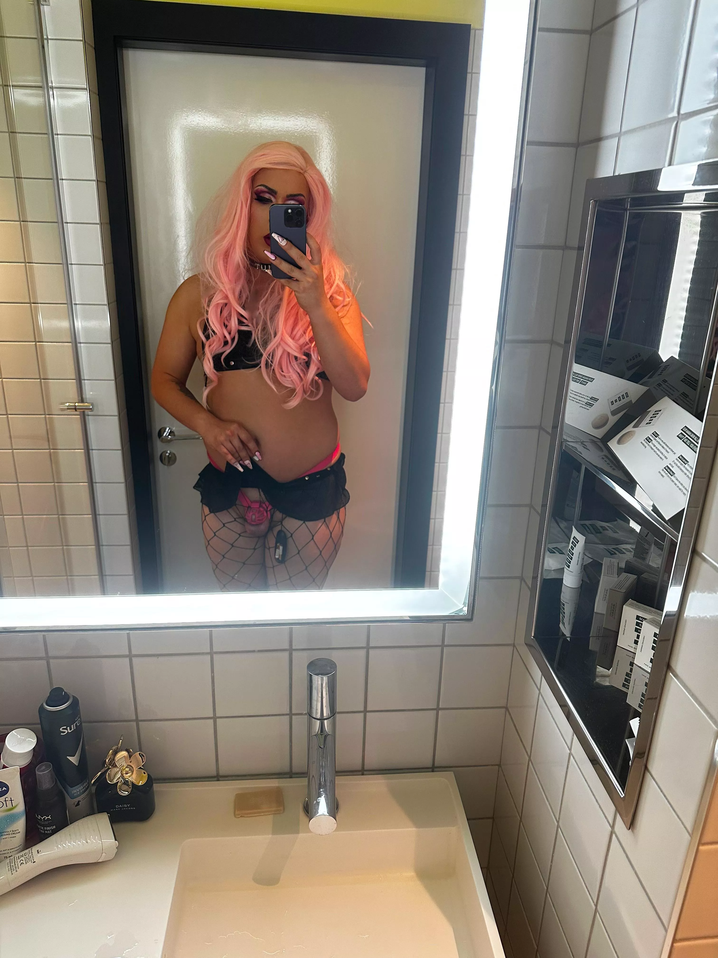 Couple more weeks and I get to downsize to my flat cherry keeper <3