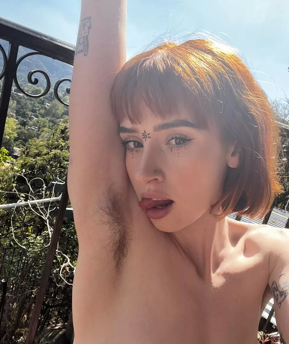 Cum in my armpits