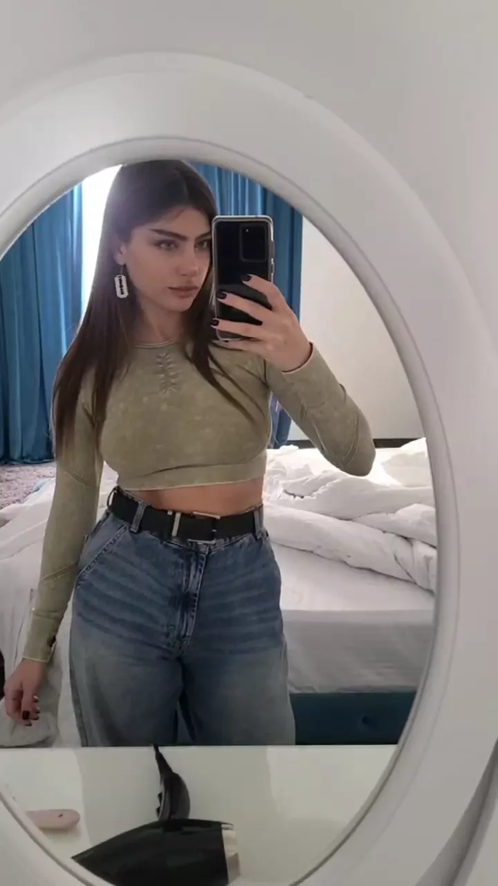 cute mirror selfie for u