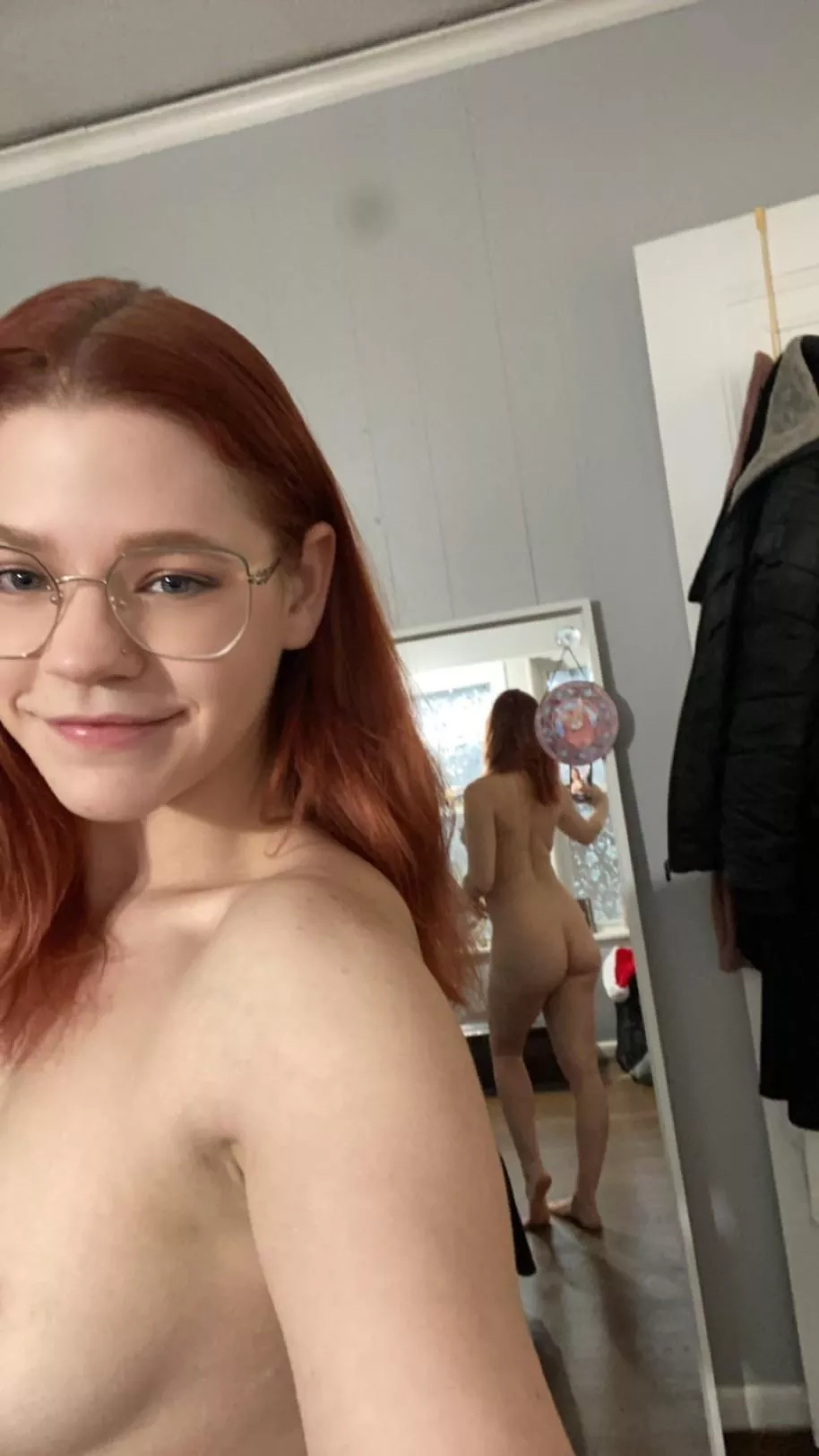 Double trouble, let’s fuck and watch it in the mirror