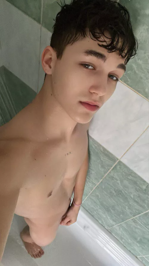 finally 18... can you teach me to be a good twink?