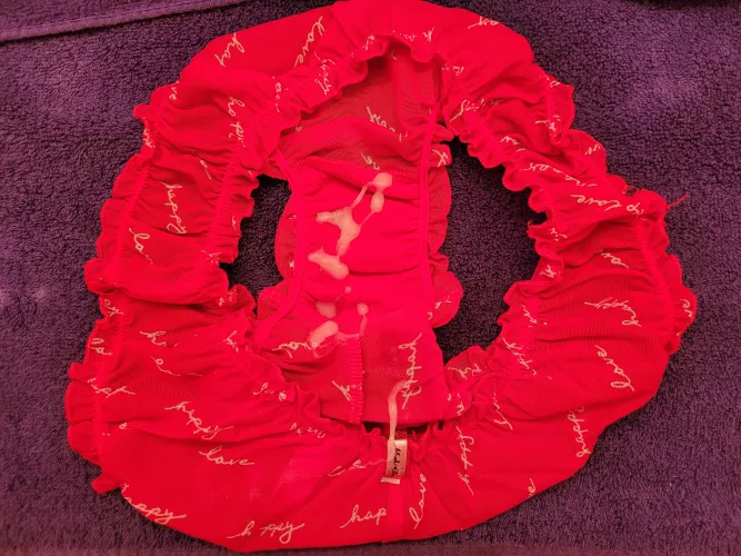 GFs Valentines panty used early