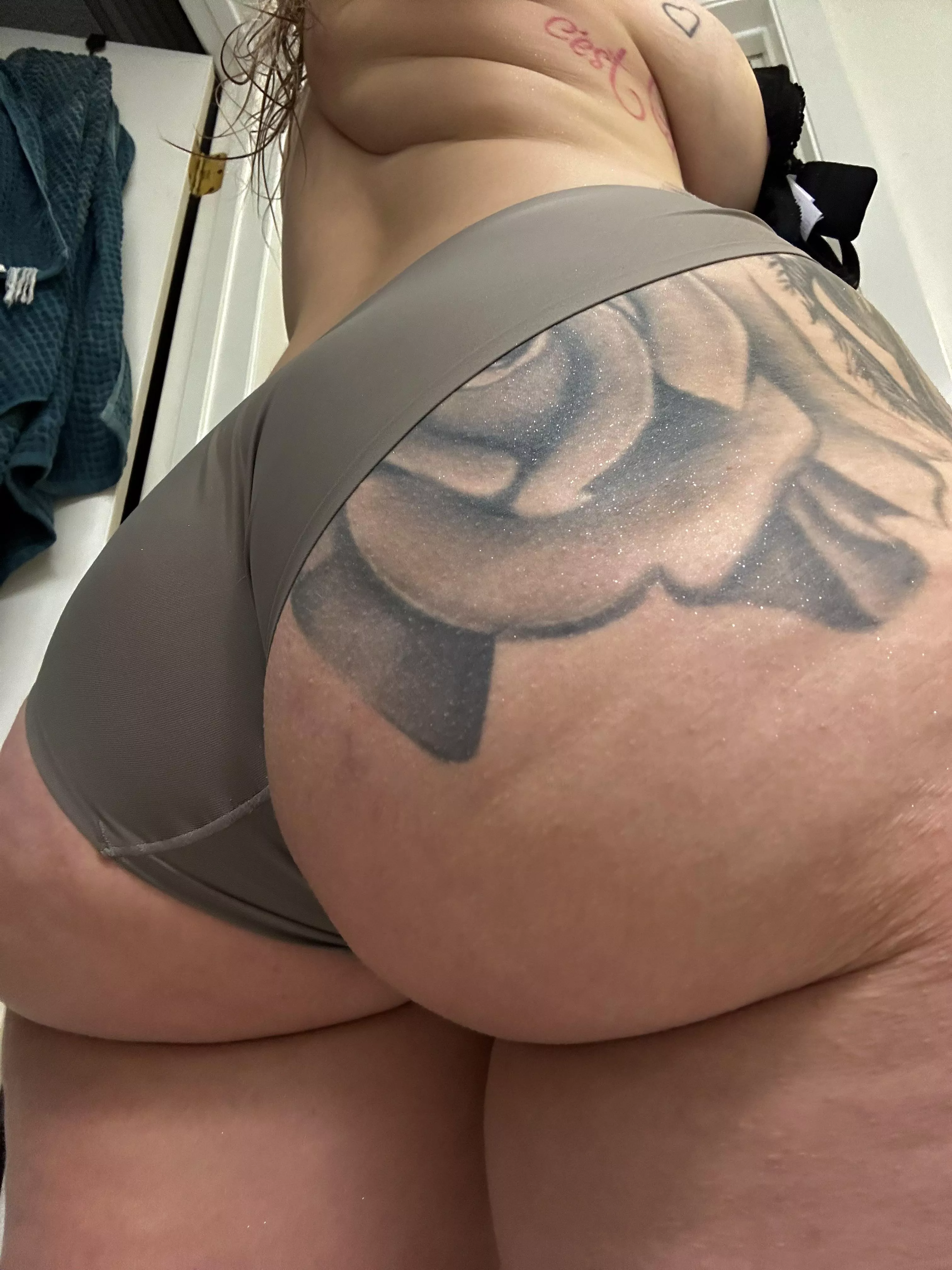 God Bless the booty [f]