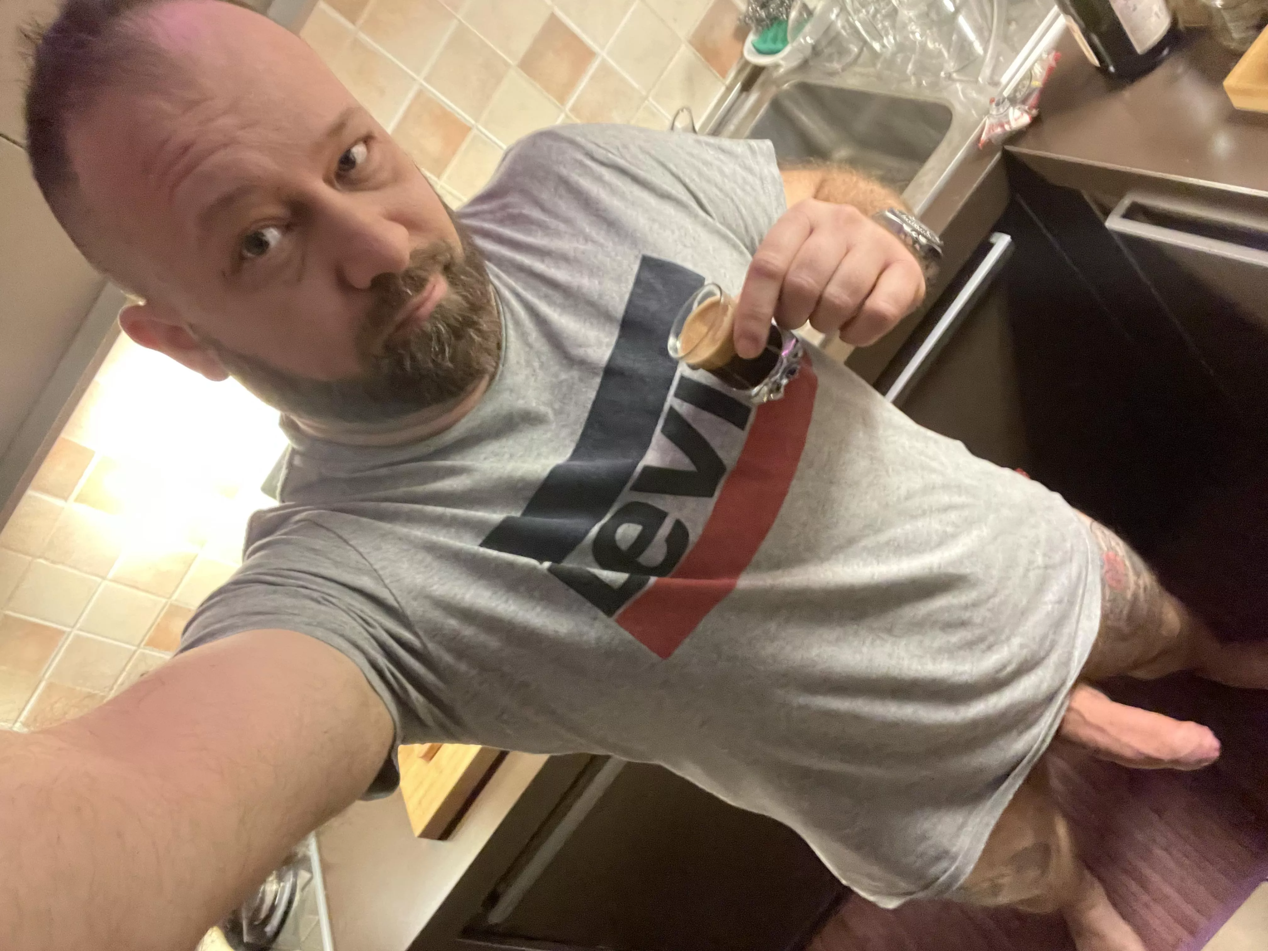 GoodMorning, and do u like Italian espresso? With (43) biscuit?