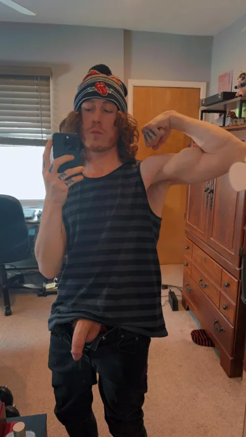 Happy saturday! Be safe in the snow yall💯 ⛄️