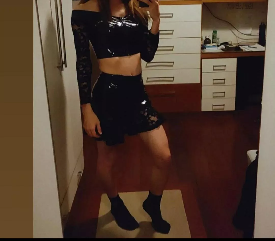 Horny Femboy (24) Auckland