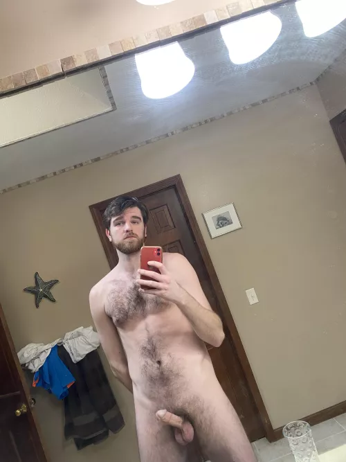 How do I look? (6’5) 🧔🏻‍♂️