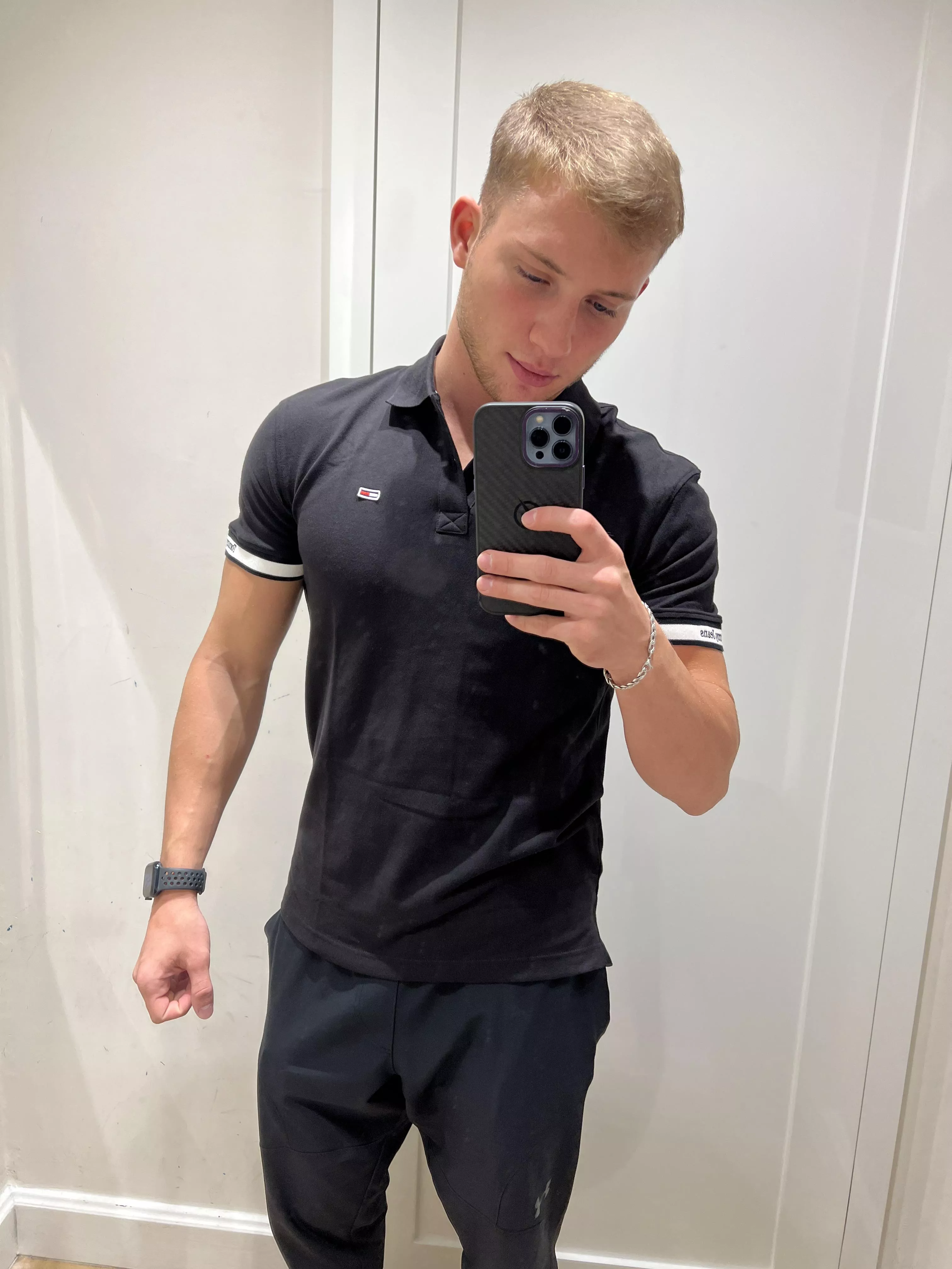 How do you spend your Saturday evening? How do you spend your Saturday evening?