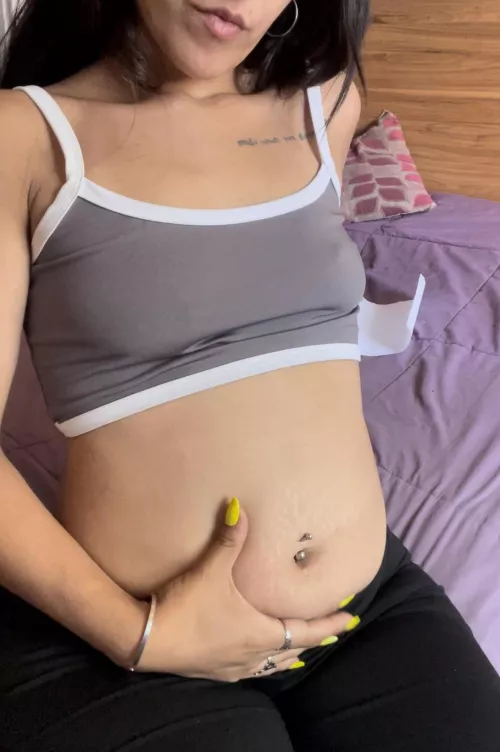 How many pounds do you think I weigh? And how many should I gain?