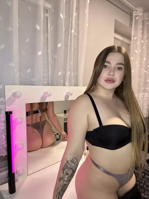 I bet you looked at the mirror first...I don't blame you, I would too.