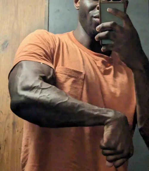 I'd say my forearm work pays off.