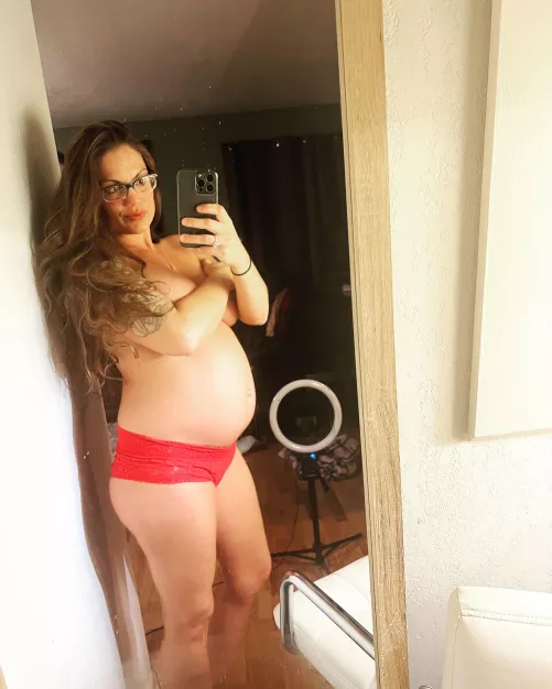 If these milfie naturals get you hard you owe me a cream pie