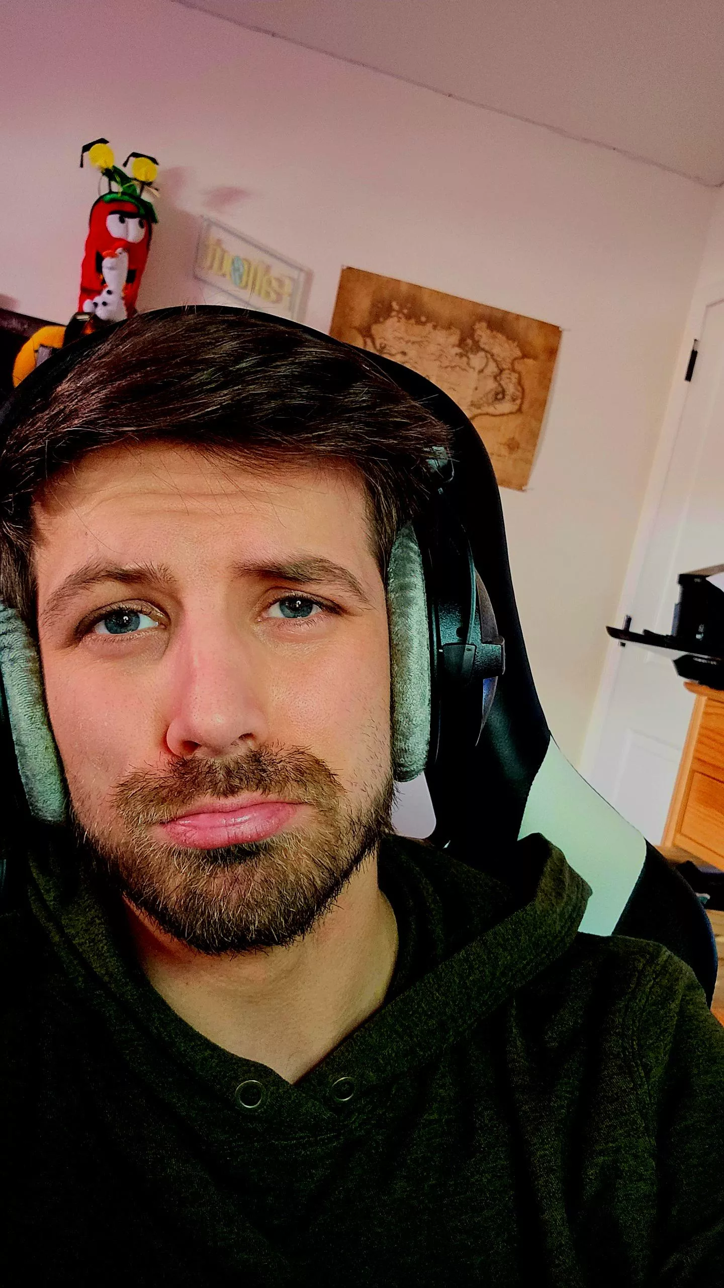 I'm bored, anyone want to keep me company?