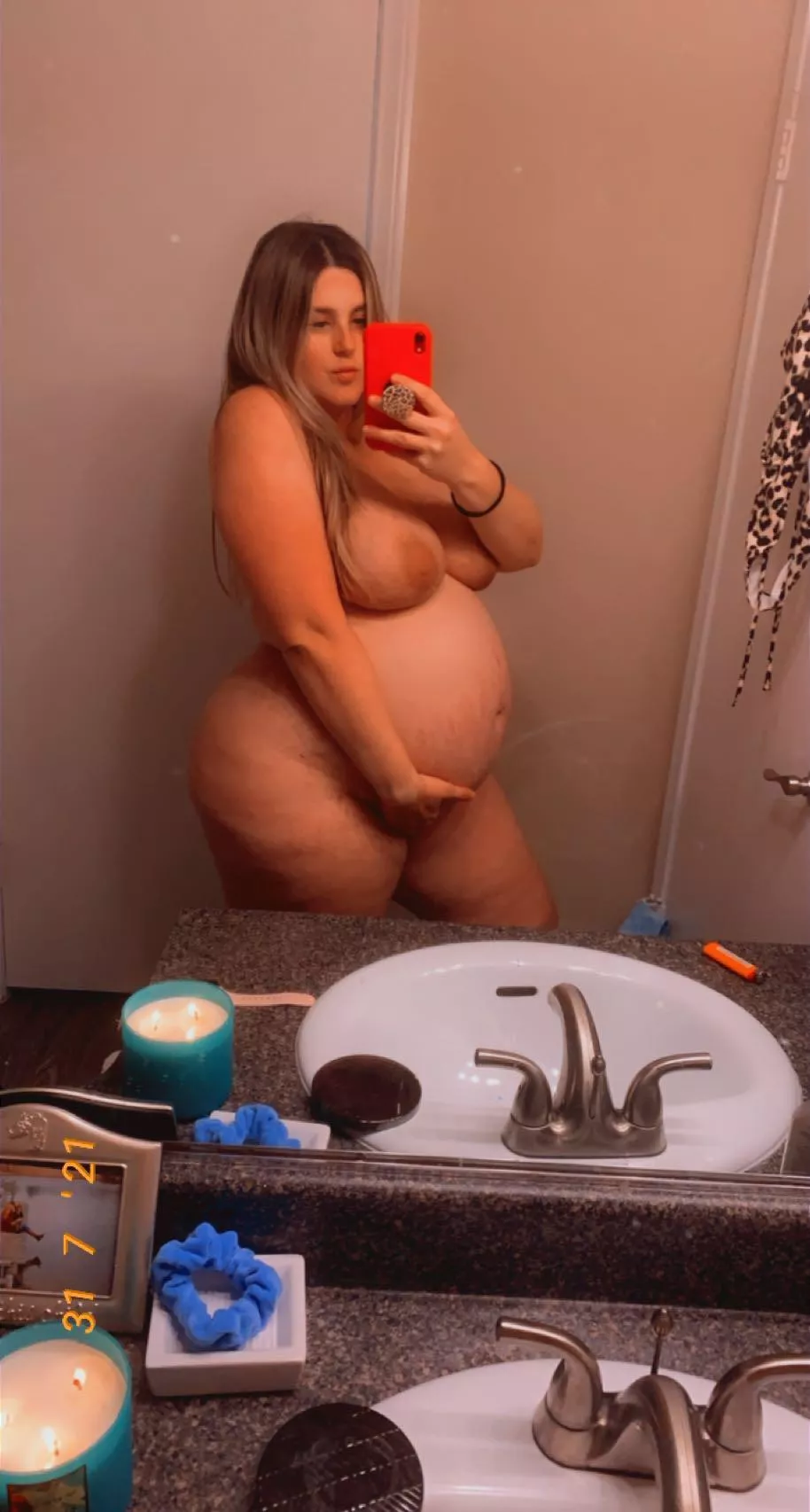 Just found out I’m pregnant again! I’m always so horny when pregnant. Whose going to follow along my sexy journey 🤞