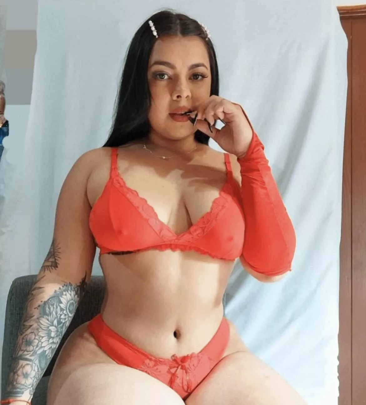 Looking for a Bull to humiliate me and use my girlfriend for whatever he wants I will add you to a group chat with her and me she will send you her nudes and flirt with you