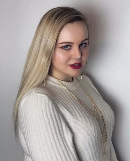 Merry Christmas! This is what I wore to midnight Mass, what wpuld you have done woth me or wanted to do with me?