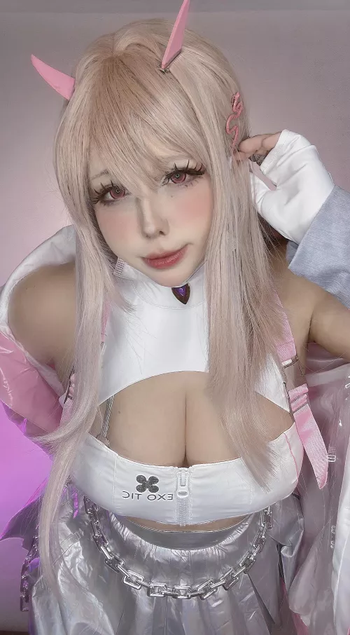 My Viper cosplay (Nikke)