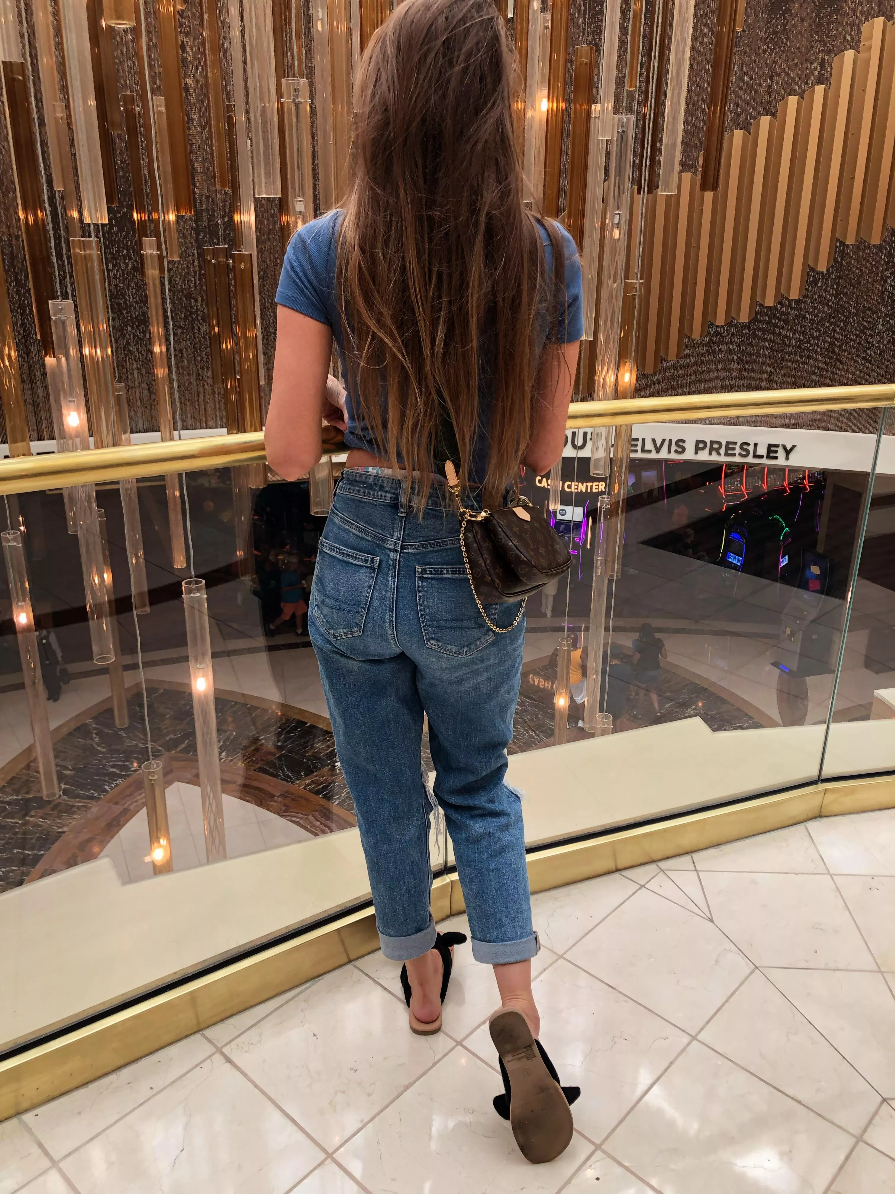 Public spotting 🧐