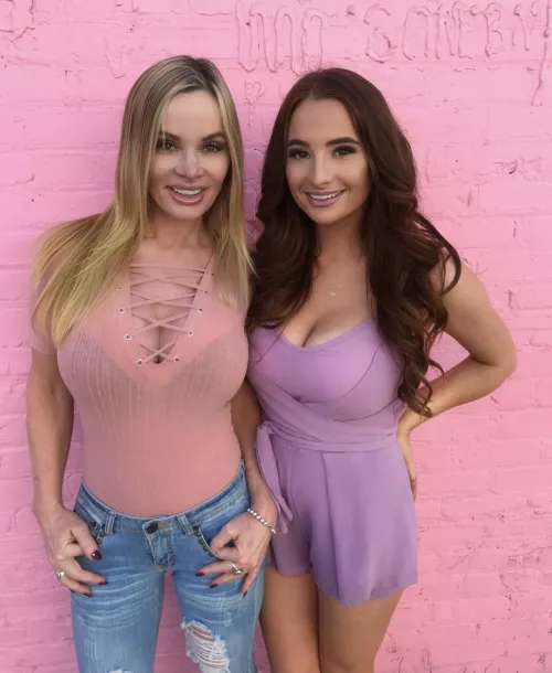 Sexy Mother Daughter [2]
